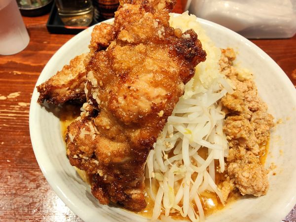 「旨辛味噌ラーメンDX」@旨辛ラーメン表裏 高田馬場店の写真
