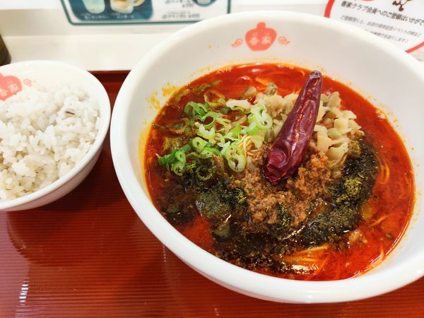 「青鬼・担々麺」@香家 高田馬場メトロピア店の写真