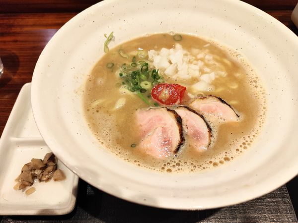 「鶏煮干しらぁめん（醤油）」@麺や いま村の写真