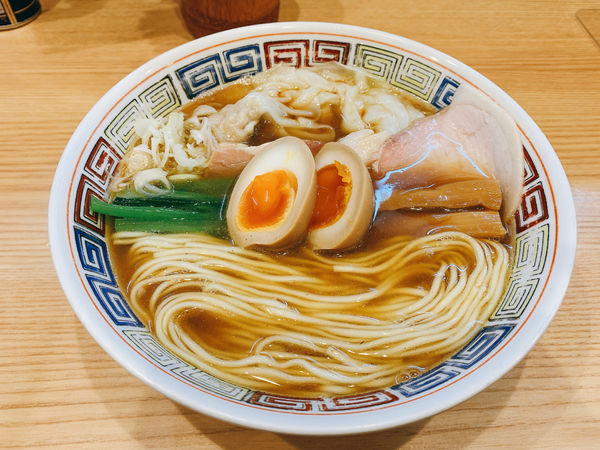 「特製中華そば」@ほっこり中華そば もつけの写真