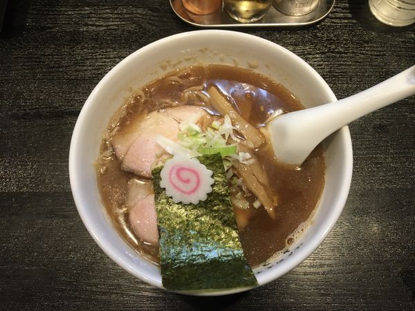 「中華そば 醤油」@江戸前煮干中華そば きみはん 五反田店の写真