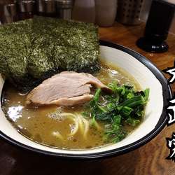 ラーメン(並)￥690