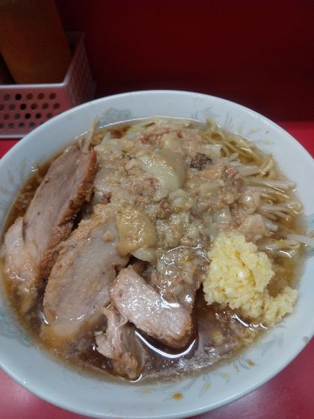 「小ラーメン700円(麺少なめ・ニンニク・アブラ)」@ラーメン二郎 上野毛店の写真