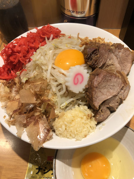 「まぜそば(大)+紅しょうが+生たまご+ナシナシ」@麺屋 神工の写真