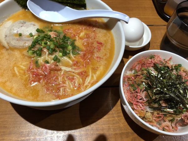 「海老塩ラーメンEBIKURA特製TKG」@EBIKURAの写真