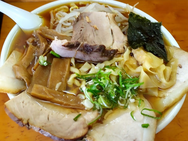 「チャーシューワンタンメン(特盛)」@支那ラーメン 桂山の写真