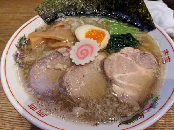 「塩（全部のせ）」@中華そば 芥子の華の写真