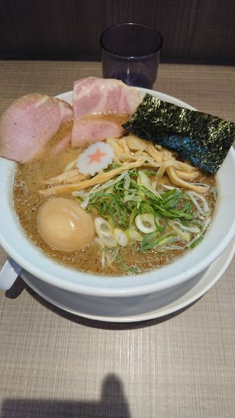 「味玉濃厚煮干しラーメン」@東京ラーメンショーセレクション極み麺「まぐちゃんラーメン」 越谷店の写真