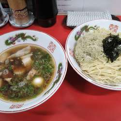 どんこんぶ水のざる中華　¥1,000