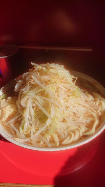 「大豚  ヤサイ  ニンニク」@ラーメン二郎 三田本店の写真