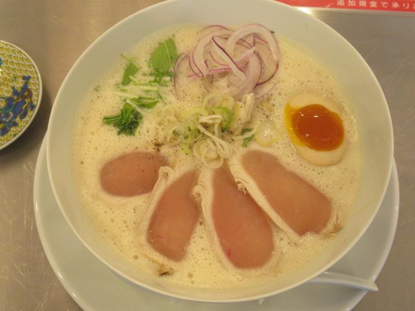 「鶏白湯(880円)」@This is イクタヌードルの写真