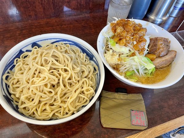 「小ラーメン＋つけ麺」@ラーメン二郎 めじろ台店の写真