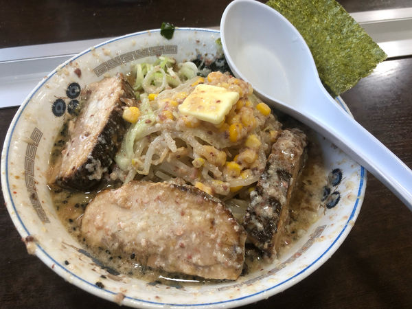 「ブッチャー（味噌）¥1,150 ブッチャー追加1枚 ¥300」@チャーシュー力 V3 三芳店の写真