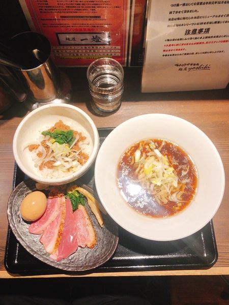 「特製鴨出汁醤油そば」@鴨出汁中華蕎麦 麺屋yoshikiの写真