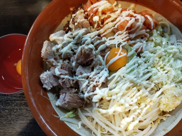 「【限定】あの豚1050円 大100円+生卵50円」@豚星。の写真