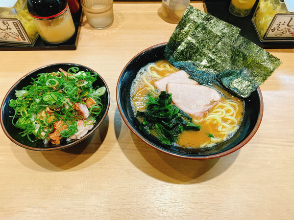 「らーめん+まかない飯」@輝道家直系 皇綱家の写真