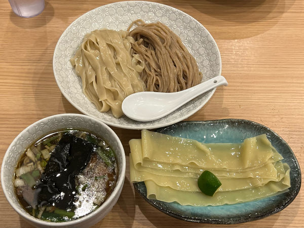 「合盛りつけめん+極平麺」@麺や 麦ゑ紋の写真