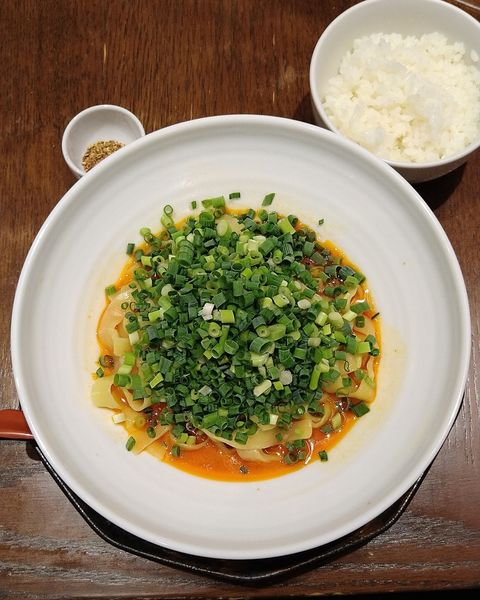 「汁なし担々麺 (漢源花椒入り) 980円」@中国名菜 來杏 担担麺房 シンフォニー豊田ビル店の写真