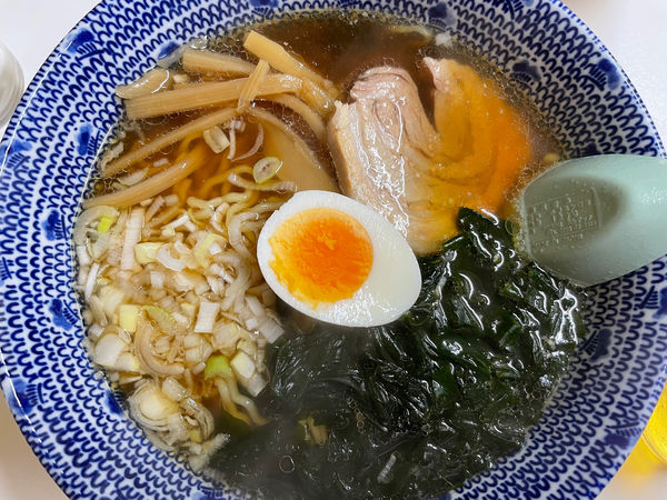 「中華そば740円+餃子&ビール」@みんみんの写真