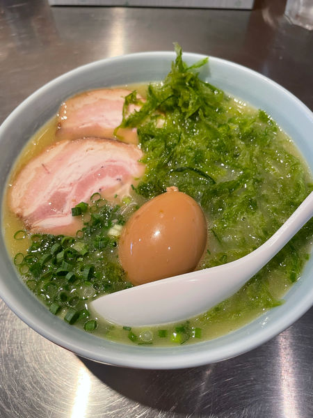 「丸玉らーめん」@らーめん まる玉 横浜青葉台店の写真