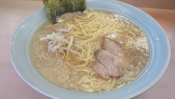 「ラーメン、中盛」@ラーメンショップ 緑ヶ丘店の写真
