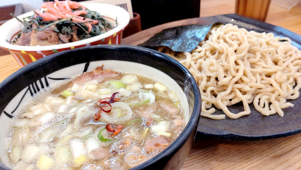 「【昼】つけそば+豚ばらナンコツごはん」@中華そば専門 とんちぼの写真