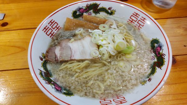 「限定、背脂煮干し中華そば500円」@活龍大衆麺処 真壁屋の写真