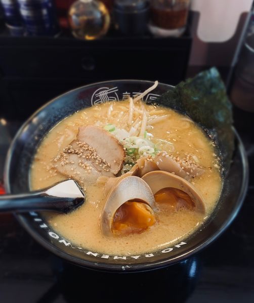 「味噌らーめん（￥800）＋味玉（￥100）」@麺屋 白鬚の写真