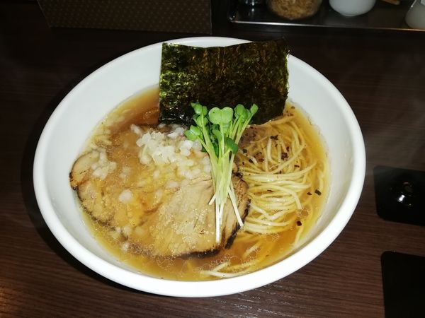 「端麗煮干し醤油そば」@自家製麺 まかないへきるの写真