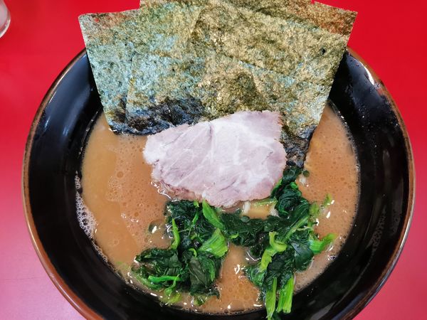 「ラーメン並」@横浜ラーメン 山本家の写真