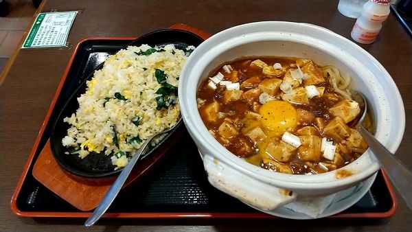 「麻婆麺（炒飯とのセットで８００円）」@本格中華   北野食堂の写真