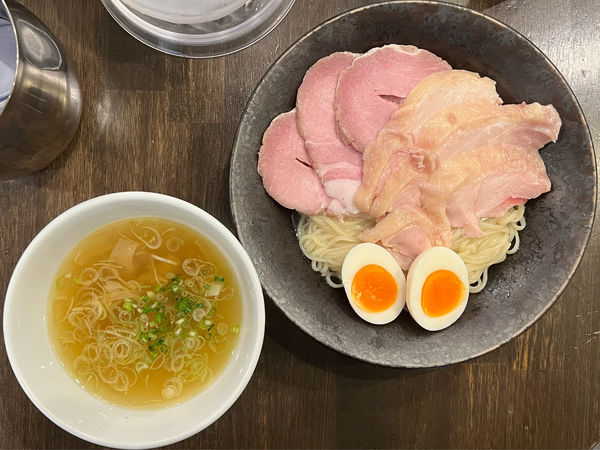 「しおつけ麺全部のせ」@町田汁場 しおらーめん進化 町田駅前店の写真