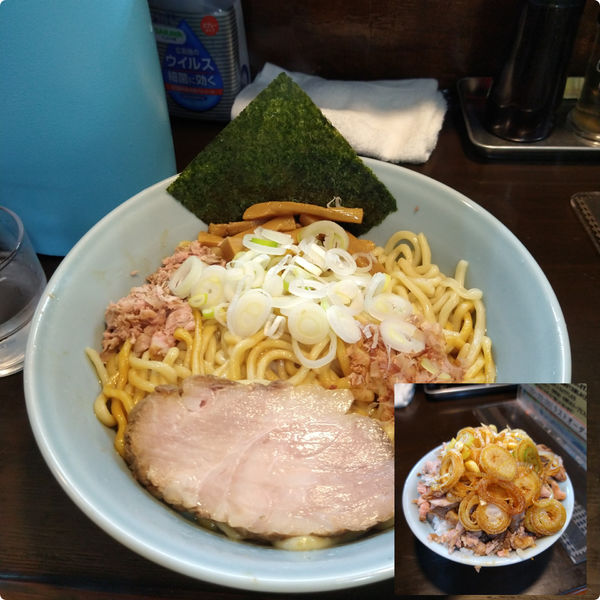 「油そば　大盛　970円」@兎に角 松戸店の写真