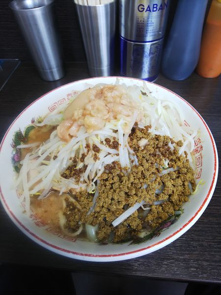 「ラーメン、限定カレー」@ラーメン二郎 川越店の写真