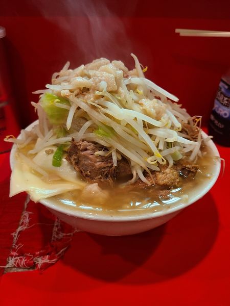 「小豚ラーメン　チーズ」@ラーメン二郎 府中店の写真