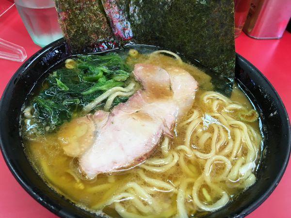 「ラーメン並」@ラーメン杉田家の写真