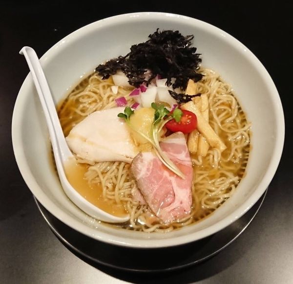 「【夏季限定】冷やし鶏煮干しゆず塩らーめん＋諸々」@麺ダイニング 山壱の写真