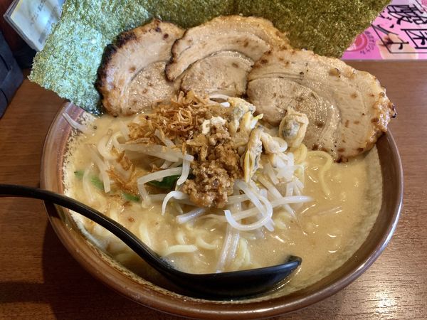 「江戸前味噌　炙りチャーシュー麺(大盛)」@麺場 田所商店 足立江北店の写真
