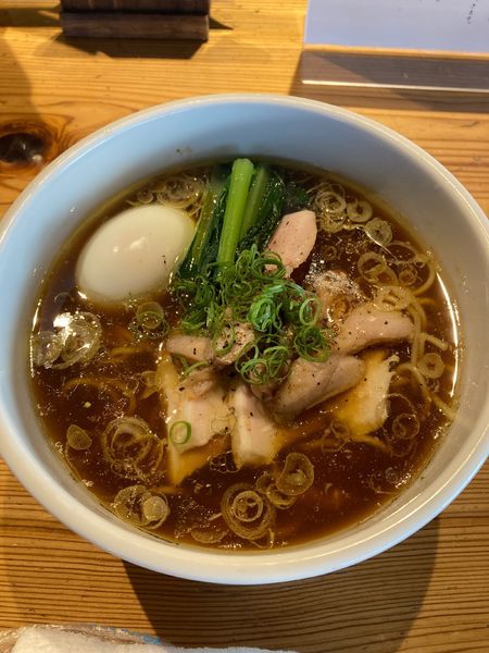 「本日の特製地鶏中華そば」@麺処 図鑑の写真