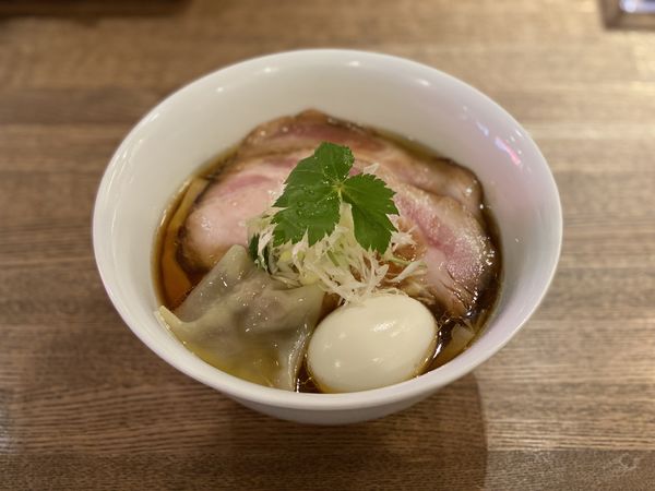 「特製中華そば」@中華そば 麺壁九年 本店の写真