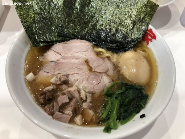 「上ラーメン (850円) 無料ライス」@ラーメン 三浦家の写真