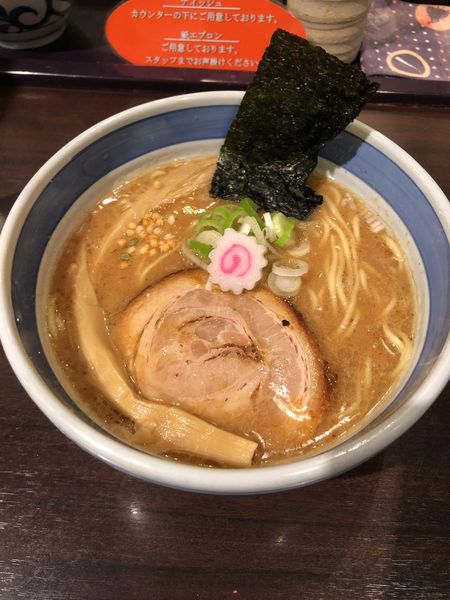 「濃厚ラーメン　大盛り」@東京駅 斑鳩の写真