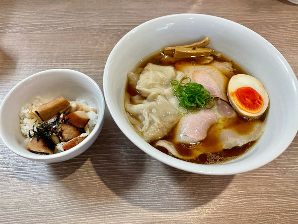 「特製醤油（1100円）＋チャーシュー丼（50円）」@中華そば 和渦 TOKYOの写真