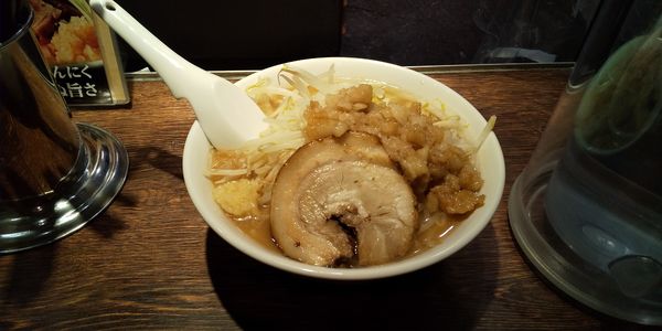 「豚と油醤油」@つけめんTETSU 壱の木戸 水戸店の写真