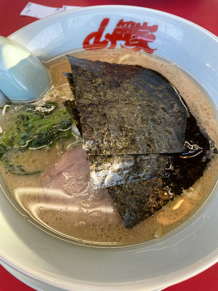 「醤油ラーメン」@ラーメン山岡家 愛知刈谷店の写真