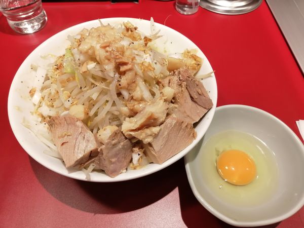 「汁無しそば　並　950円　　ヤサイ、アブラ」@豚らーめん ミドリカワの写真