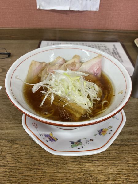 「煮干しあっさり　レア肉増し」@中華そば 壇の写真