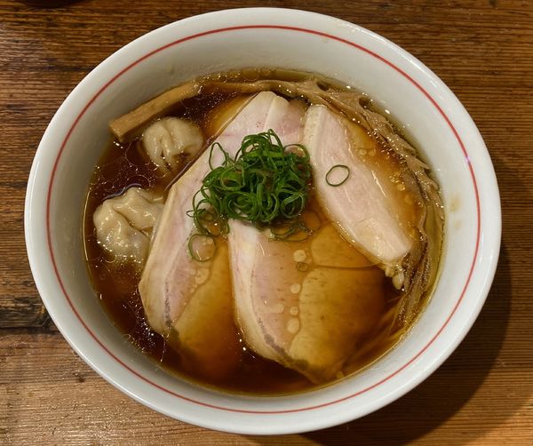 「特製醤油ラーメン」@ラーメン屋 トイ・ボックスの写真