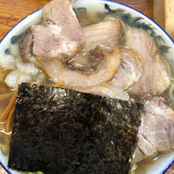 中華そば(小盛)+チャーシュー