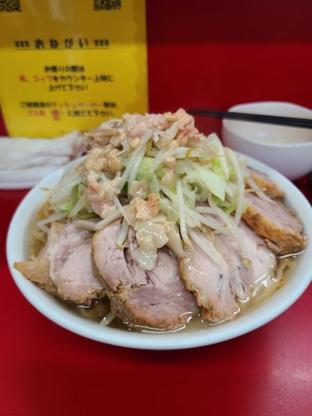 「小豚ラーメン」@ラーメン二郎 神田神保町店の写真